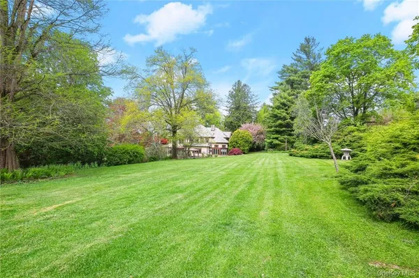 $3,250,000 | 99 Moseman Avenue, Katonah, NY 10536