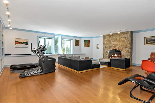 $3,250,000 | 99 Moseman Avenue, Katonah, NY 10536