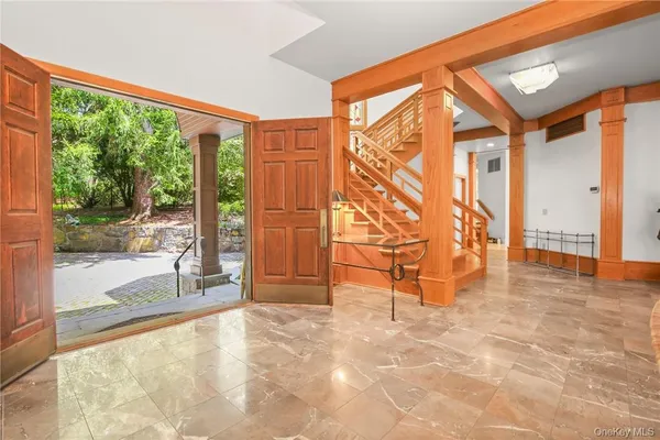 $3,250,000 | 99 Moseman Avenue, Katonah, NY 10536