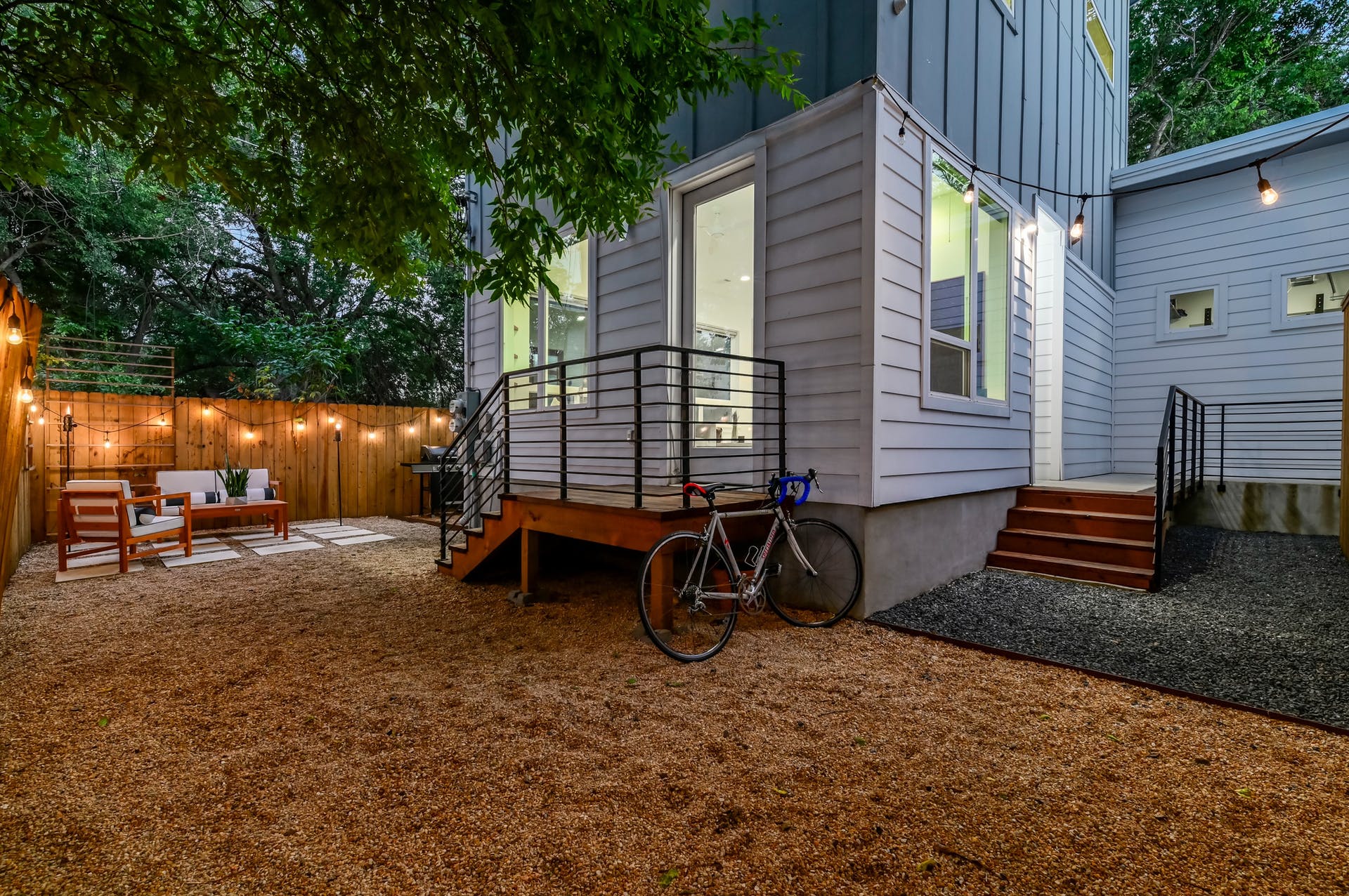 1131 Map Street, Unit 2 Austin, TX 78721 - Photo 23 of 37