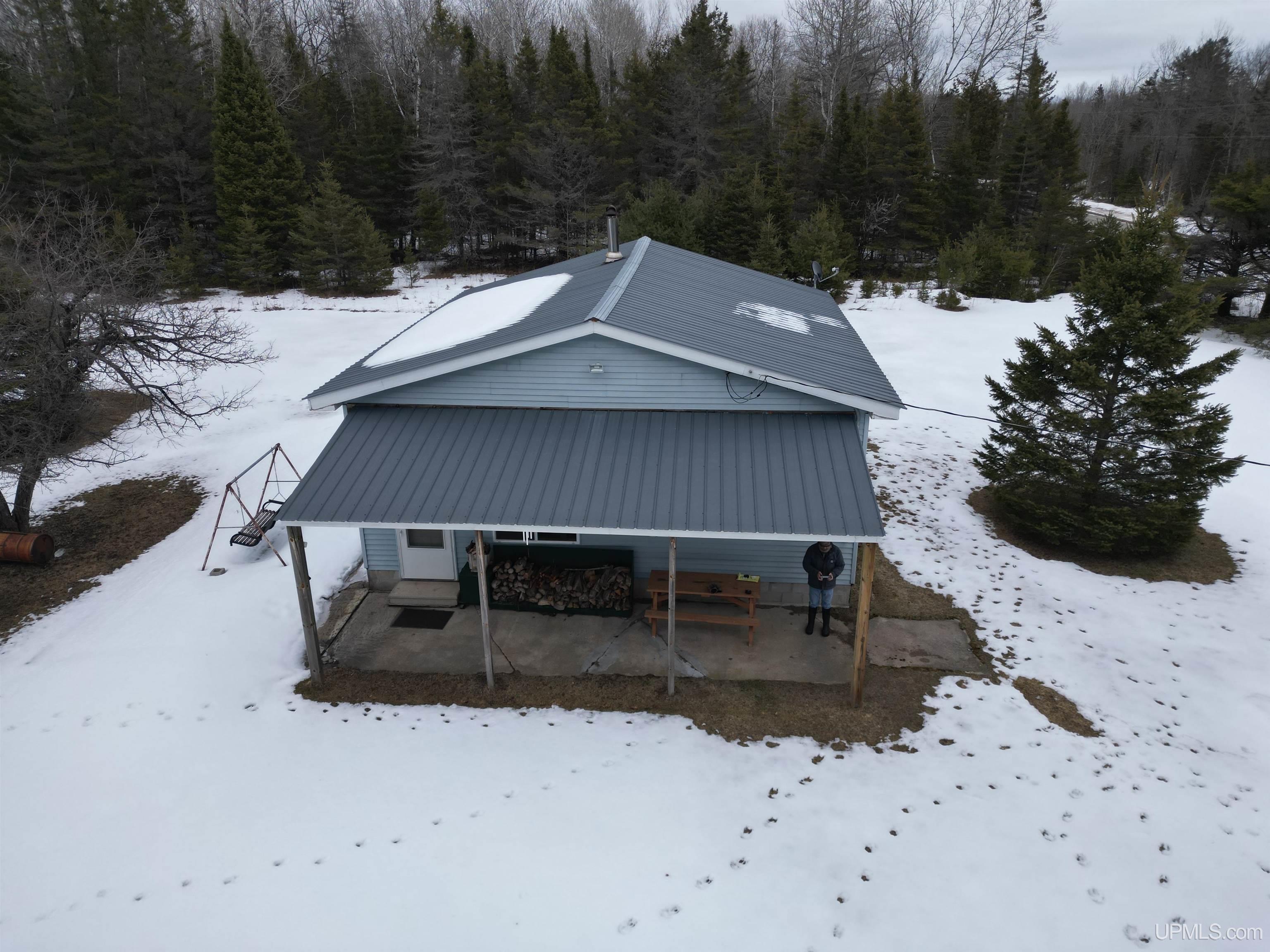 11128 Co Road Rapid River, MI 49878 - Photo 2 of 97