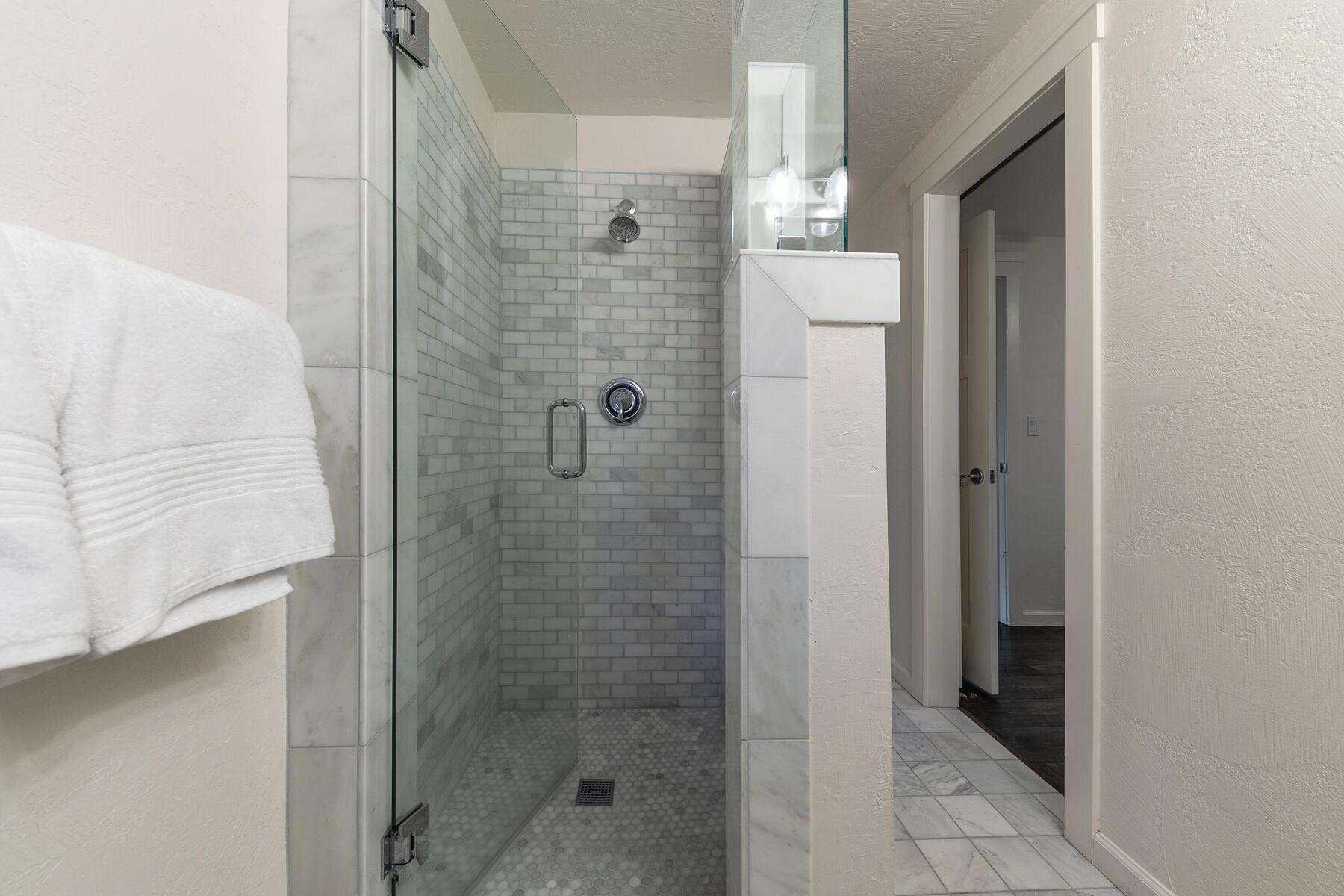 11568 Schussing Way Truckee, CA 96161 - Photo 18 of 28 a bathroom with a shower