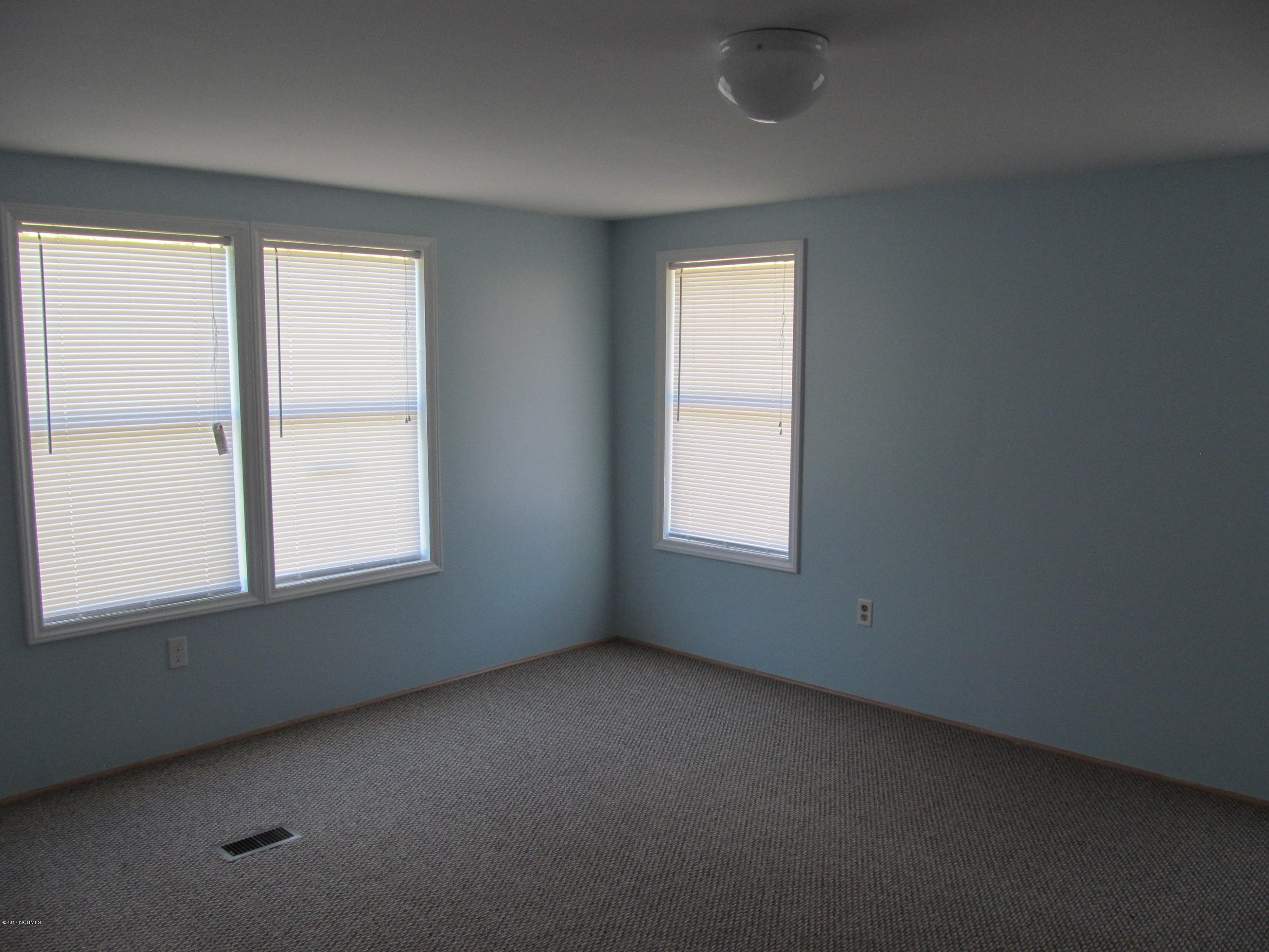 217 Rattan Street Newport, NC 28570 - Photo 17 of 20 Bedroom
