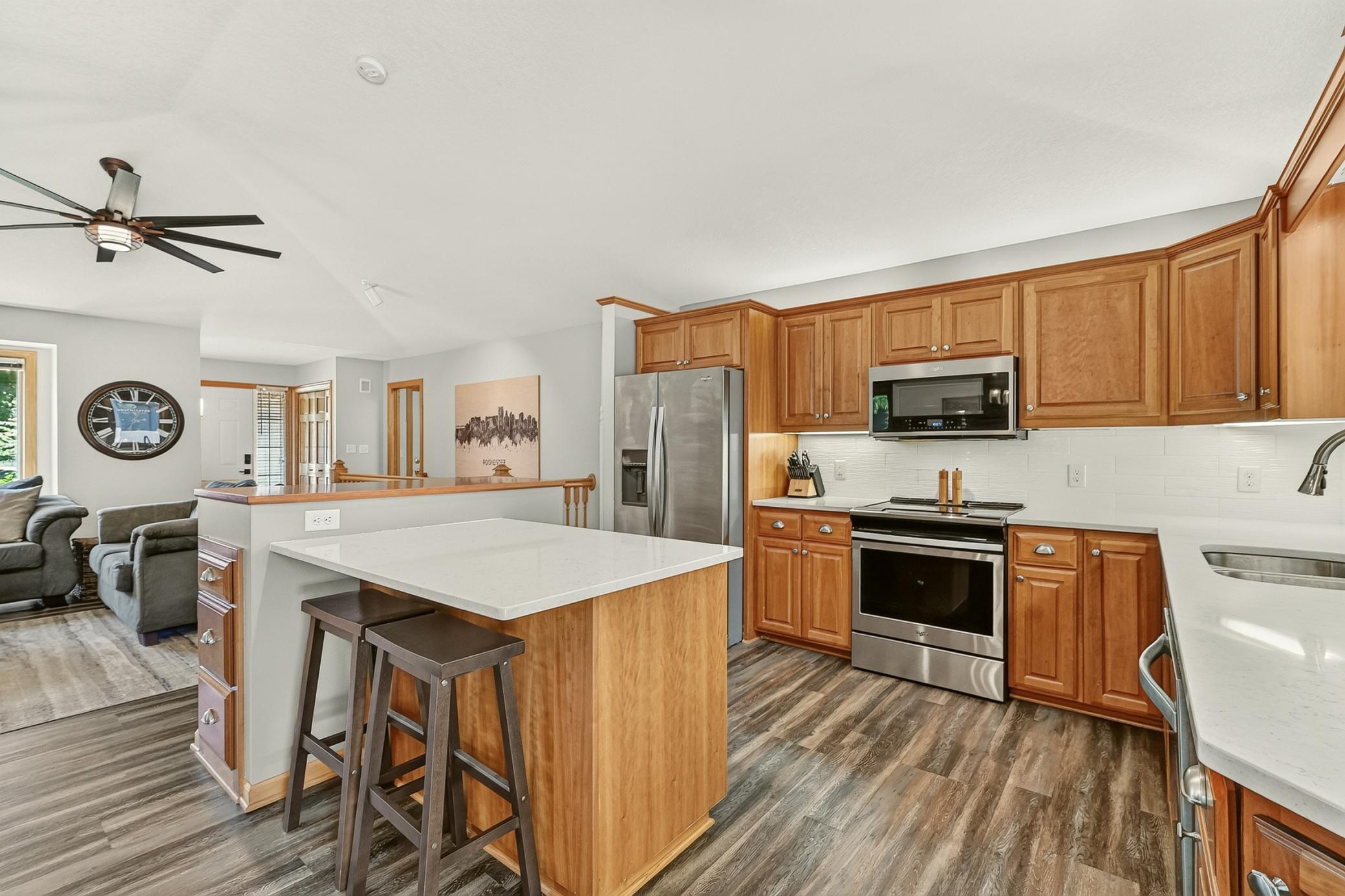 3407 Birchwood Lane Southwest Rochester, MN 55902 - Photo 9 of 41