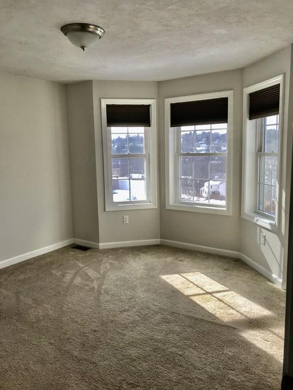 17 Bittersweet Boulevard Worcester, MA 01607 - Photo 2 of 16 Gallery Image 2