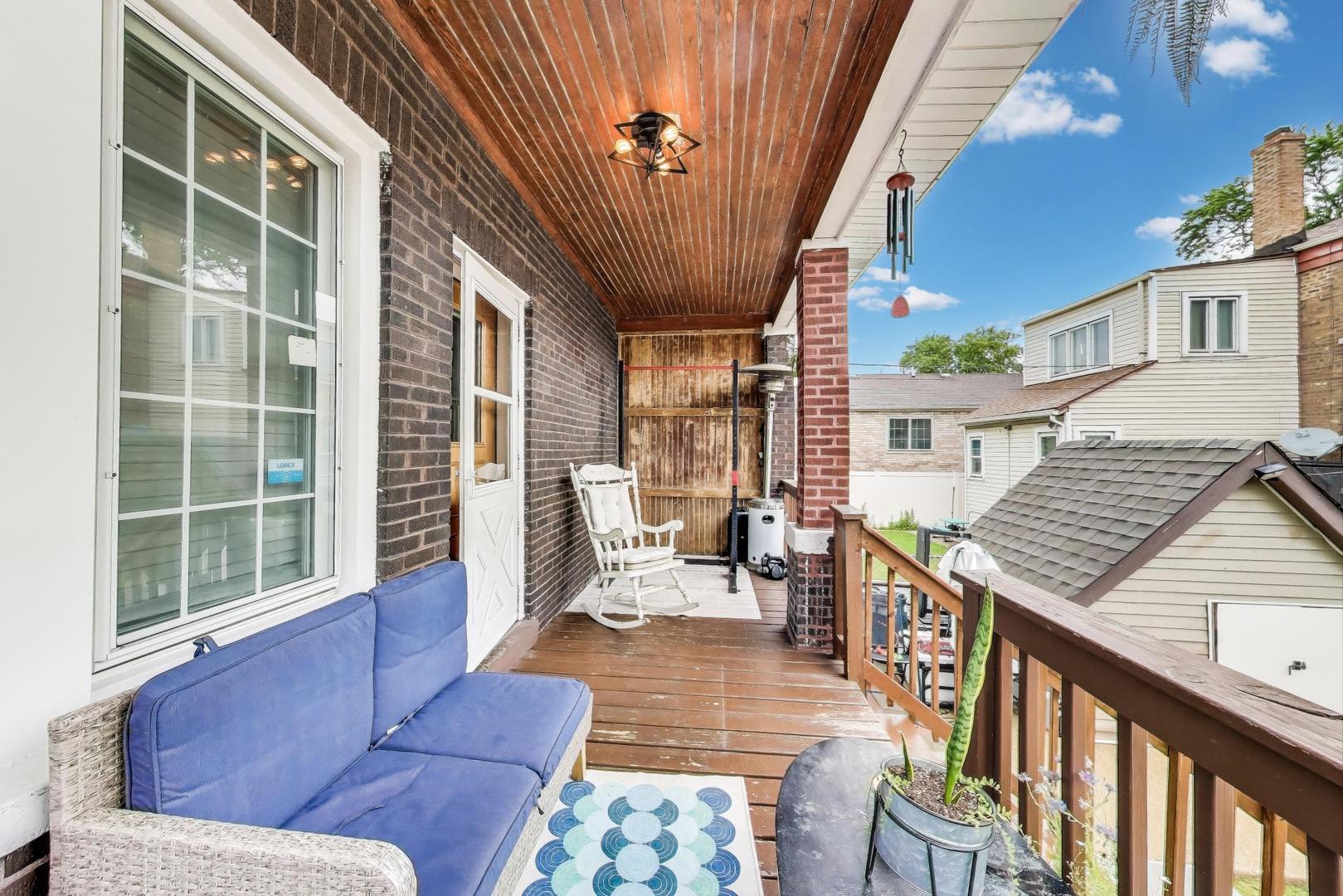 6432 South Kilpatrick Avenue Chicago, IL 60629 - Photo 5 of 36