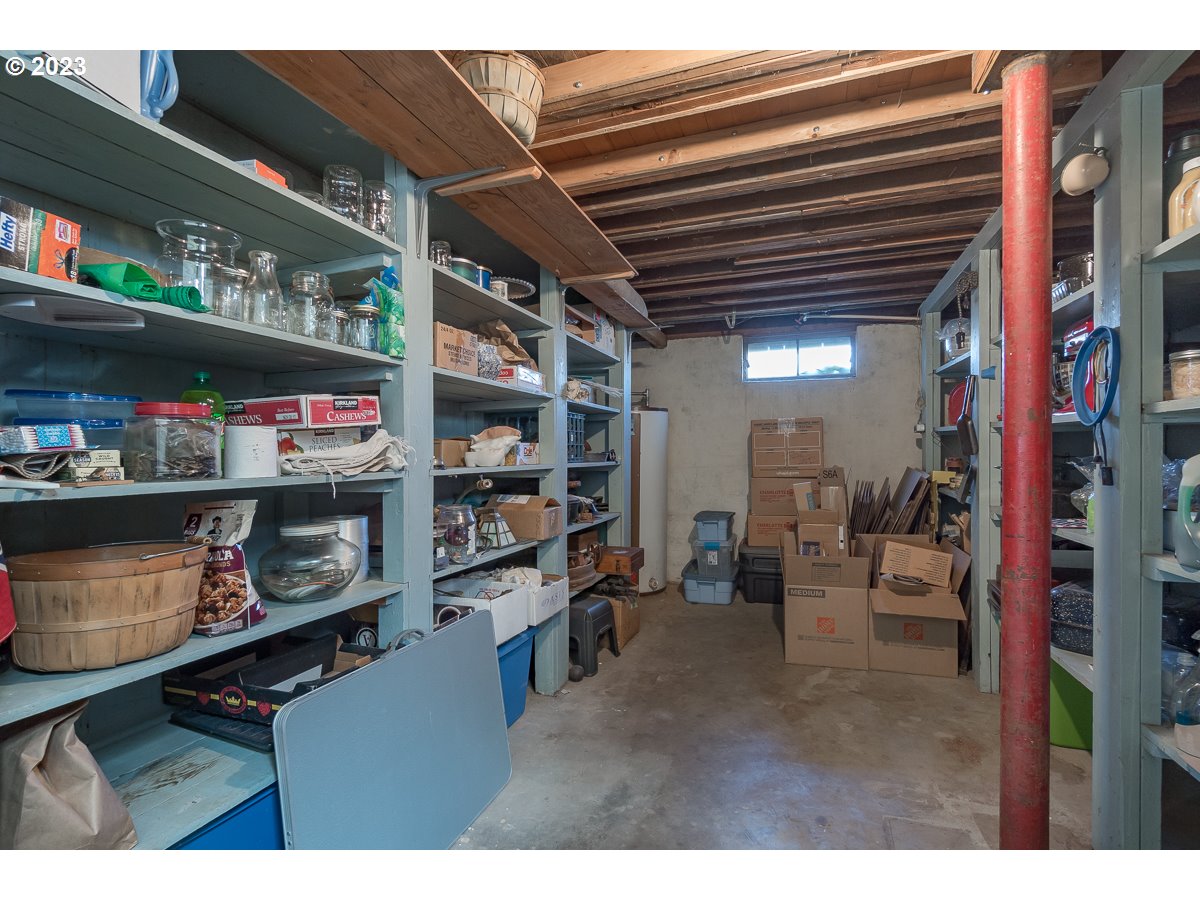 32559 Northwest Ej Smith Road Scappoose, OR 97056 - Photo 25 of 32 Gallery Image 25