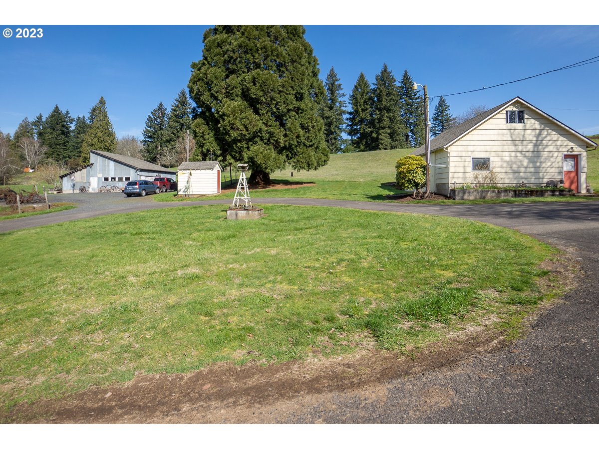 32559 Northwest Ej Smith Road Scappoose, OR 97056 - Photo 27 of 32 Gallery Image 27