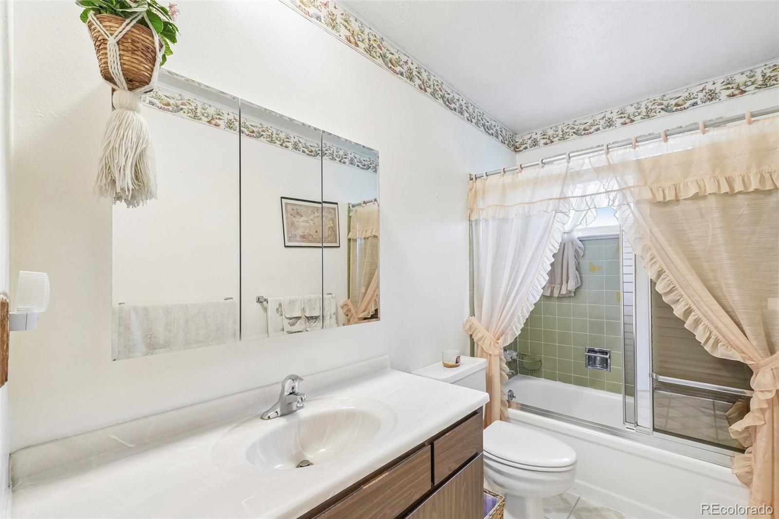 4664 Simms Street Wheat Ridge, CO 80033 - Photo 14 of 49