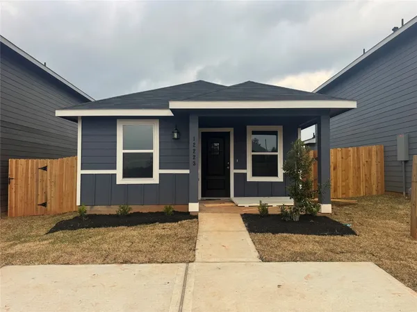$149,990 | 12223 Shield Crest Court, Willis, TX 77378