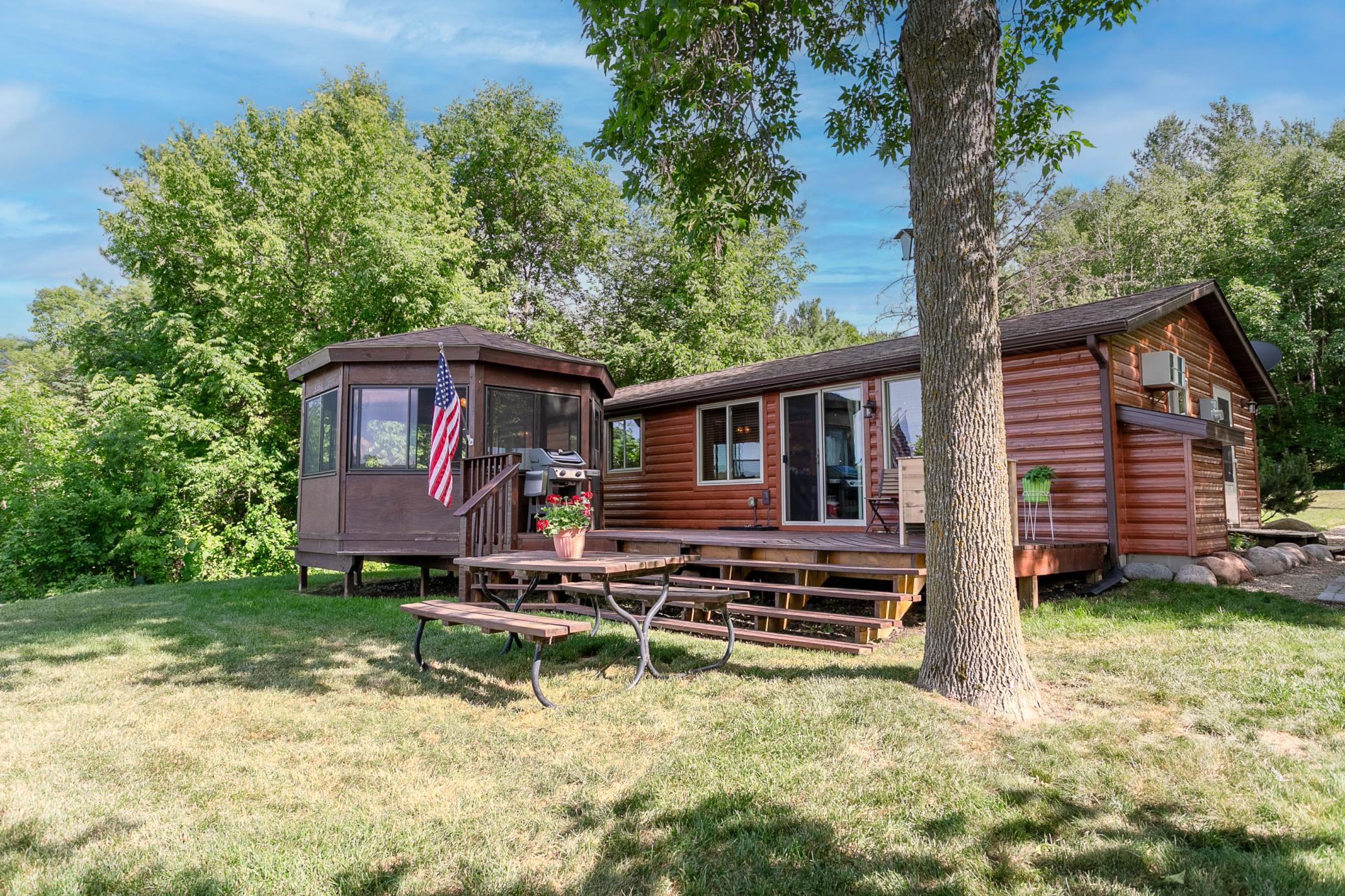 3849 Fanny Lake Road Northeast Cambridge, MN 55008 - Photo 6 of 46