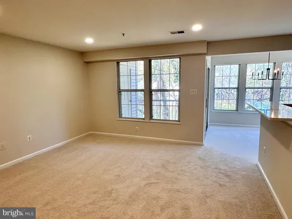 $379,900 | 7528 Coxton Court, Unit 103, Alexandria, VA 22306