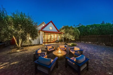 $4,400,000 | 1467 Kearney Street, St. Helena, CA 94574