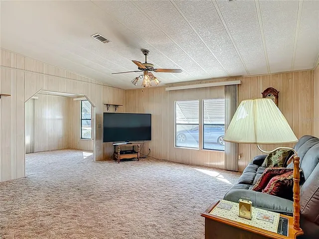 $139,900 | 1441 Apache Circle, Tavares, FL 32778