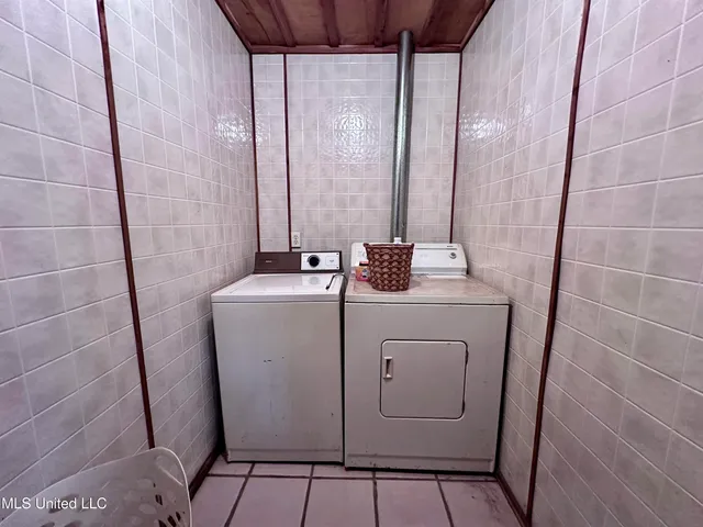 $360,000 | 609 County Road 333, McCarley, MS 38943