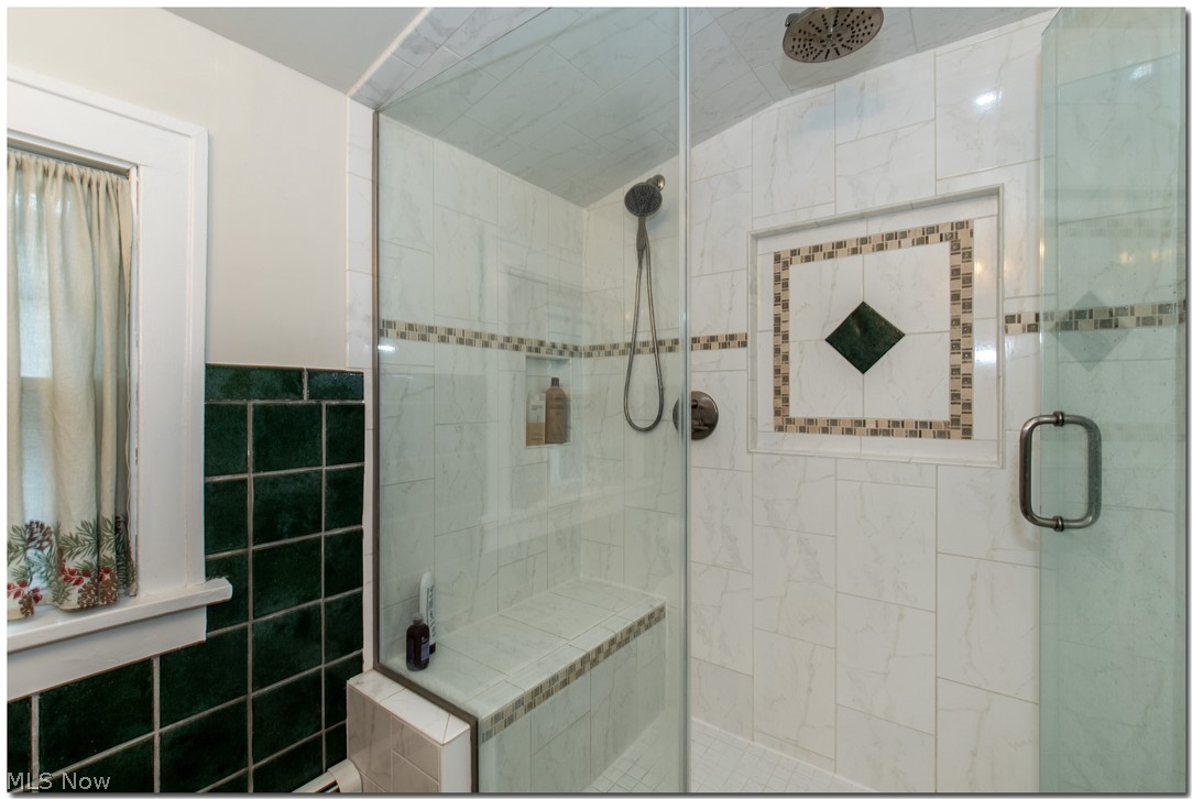 2900 East Overlook Road Cleveland, OH 44118 - Photo 24 of 35 Gallery Image 24