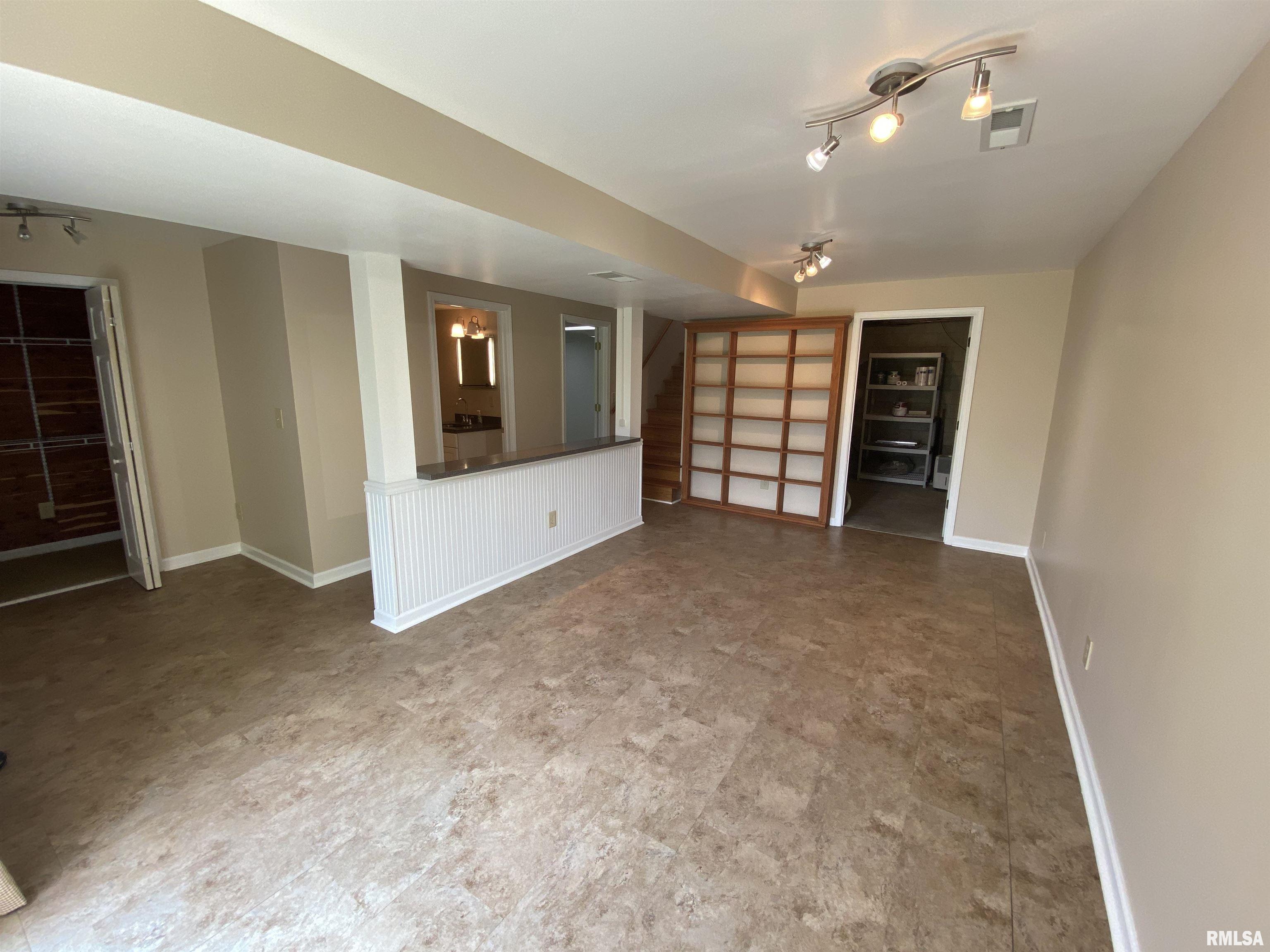 6525 North Kramm Road Brimfield, IL 61517 - Photo 22 of 27