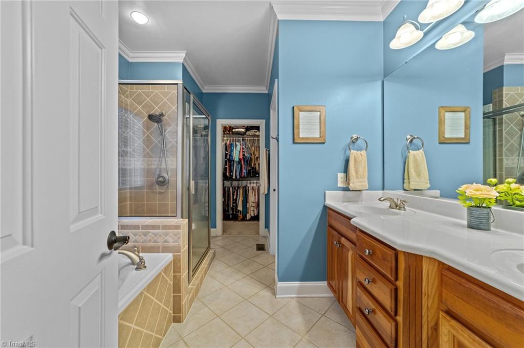 7074 Lanier Road Summerfield, NC 27358 - Photo 17 of 37