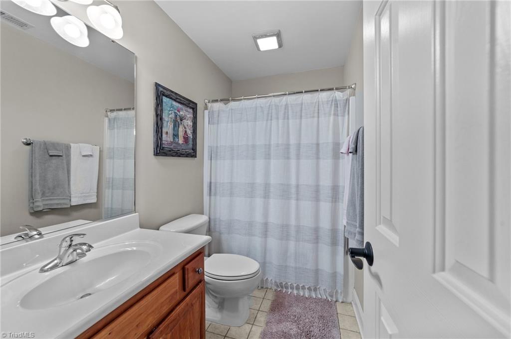 7074 Lanier Road Summerfield, NC 27358 - Photo 19 of 37