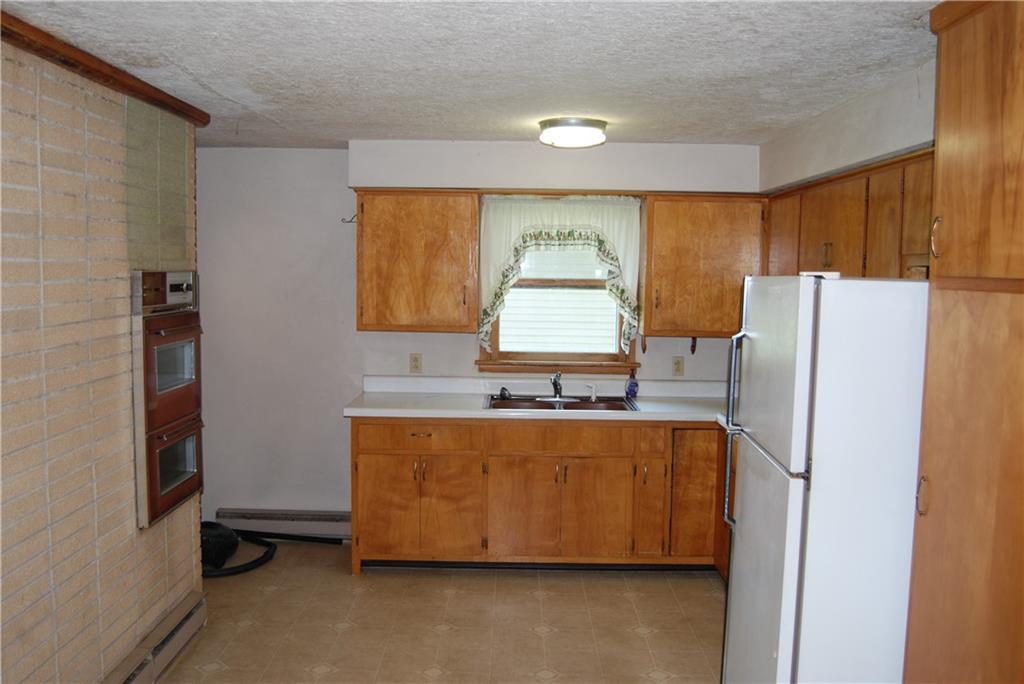 207 Mulberry Road Chesterfield, IN 46017 - Photo 12 of 20
