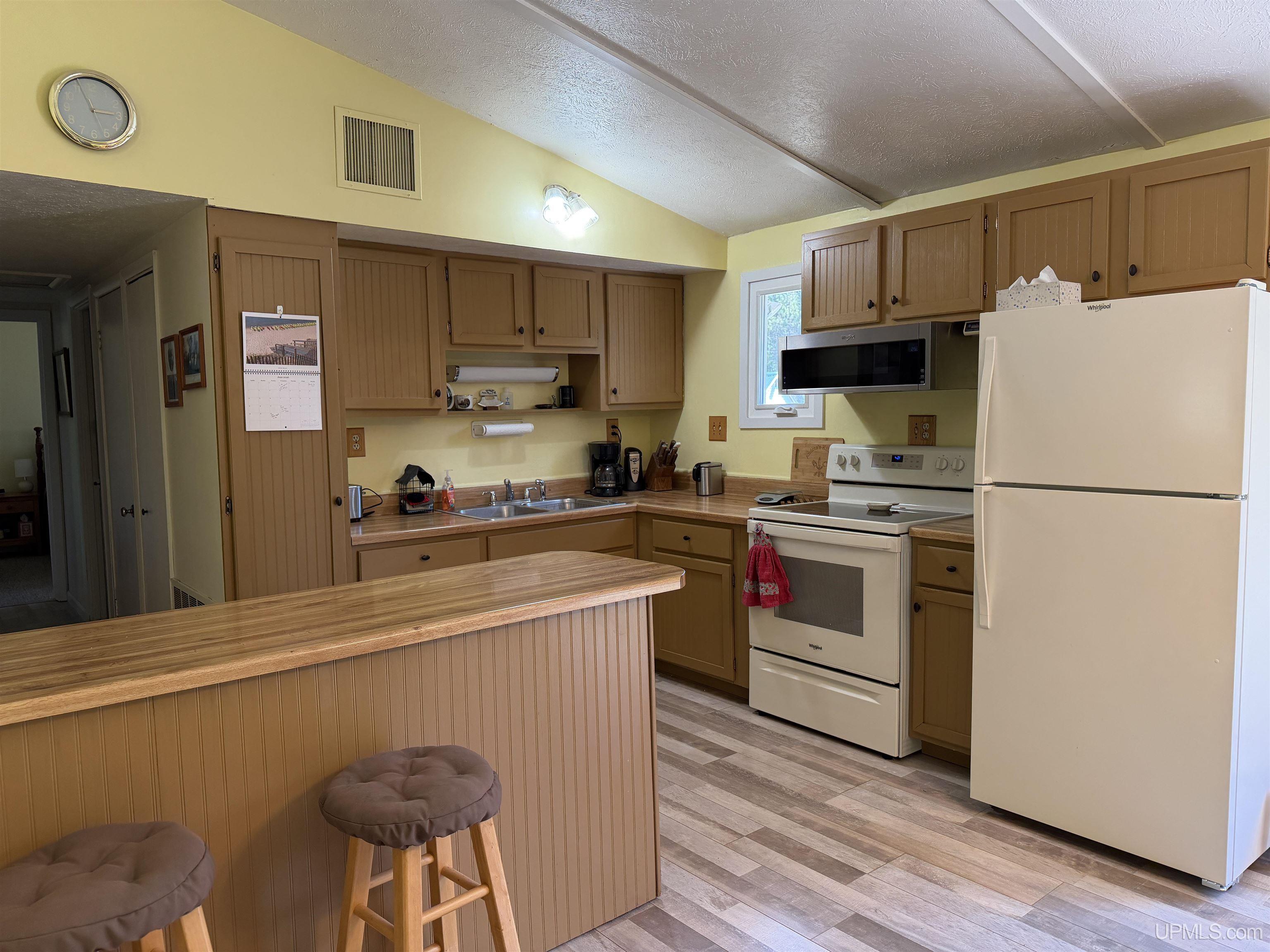 E12437 Olson Road Shingleton, MI 49884 - Photo 9 of 33