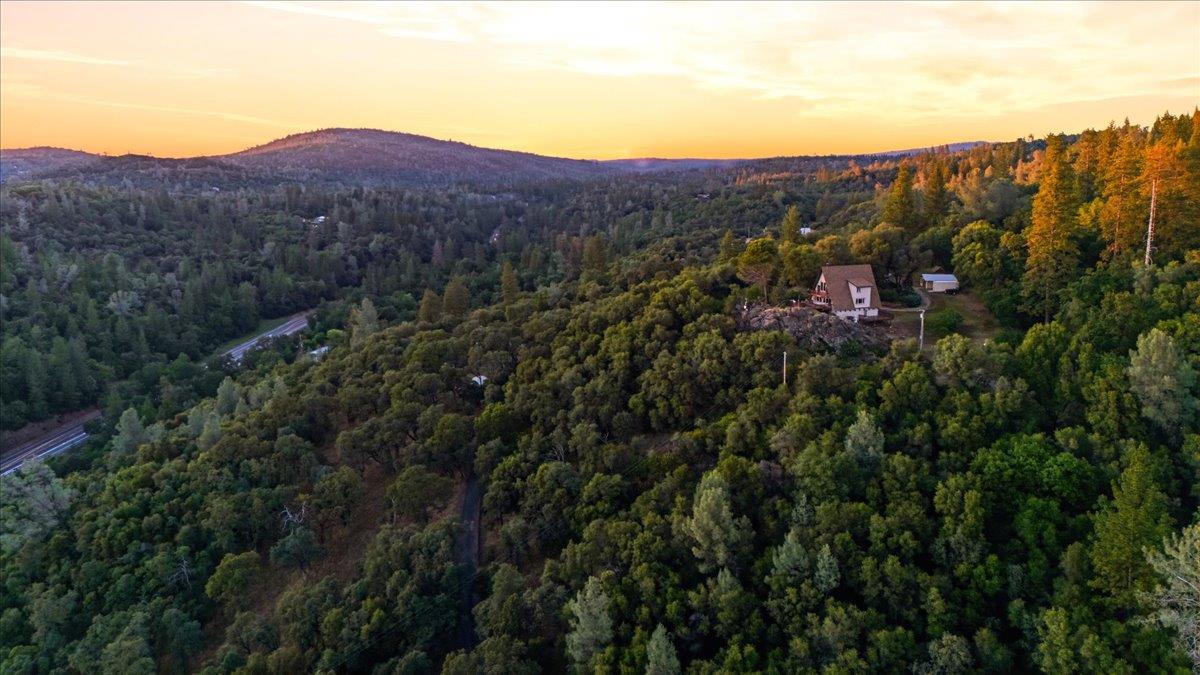 19235 Bumpy Road Grass Valley, CA 95949 - Photo 57 of 60