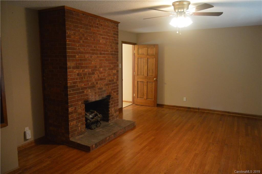 2934 Kendrick Road Gastonia, NC 28056 - Photo 5 of 11 Gallery Image 5