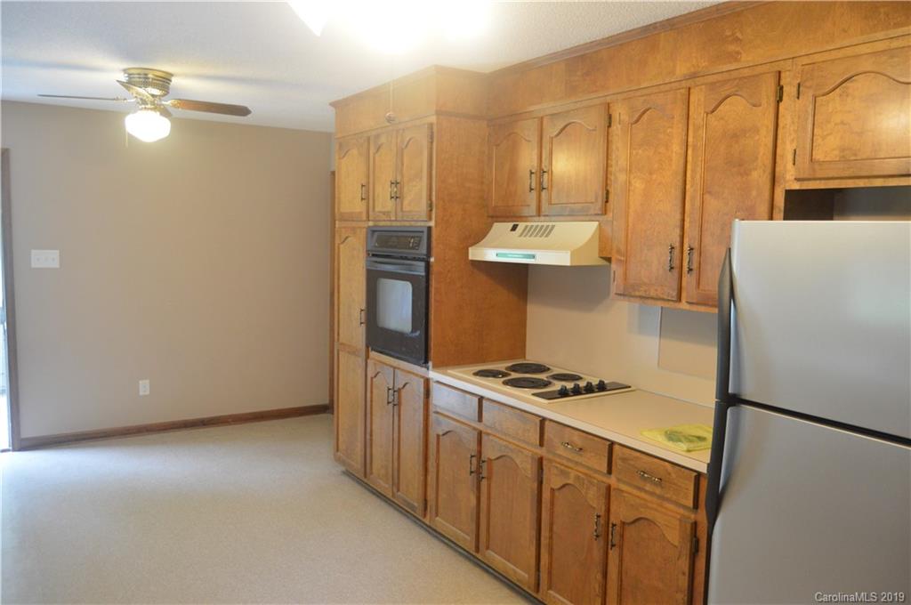 2934 Kendrick Road Gastonia, NC 28056 - Photo 6 of 11 Gallery Image 6