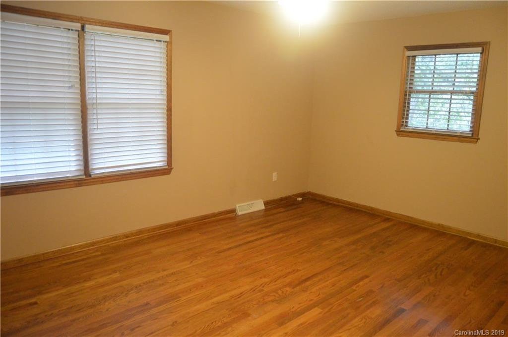 2934 Kendrick Road Gastonia, NC 28056 - Photo 7 of 11 Gallery Image 7