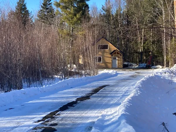 $249,000 | 8 Jaquith Pond Road, Brownville, ME 04414