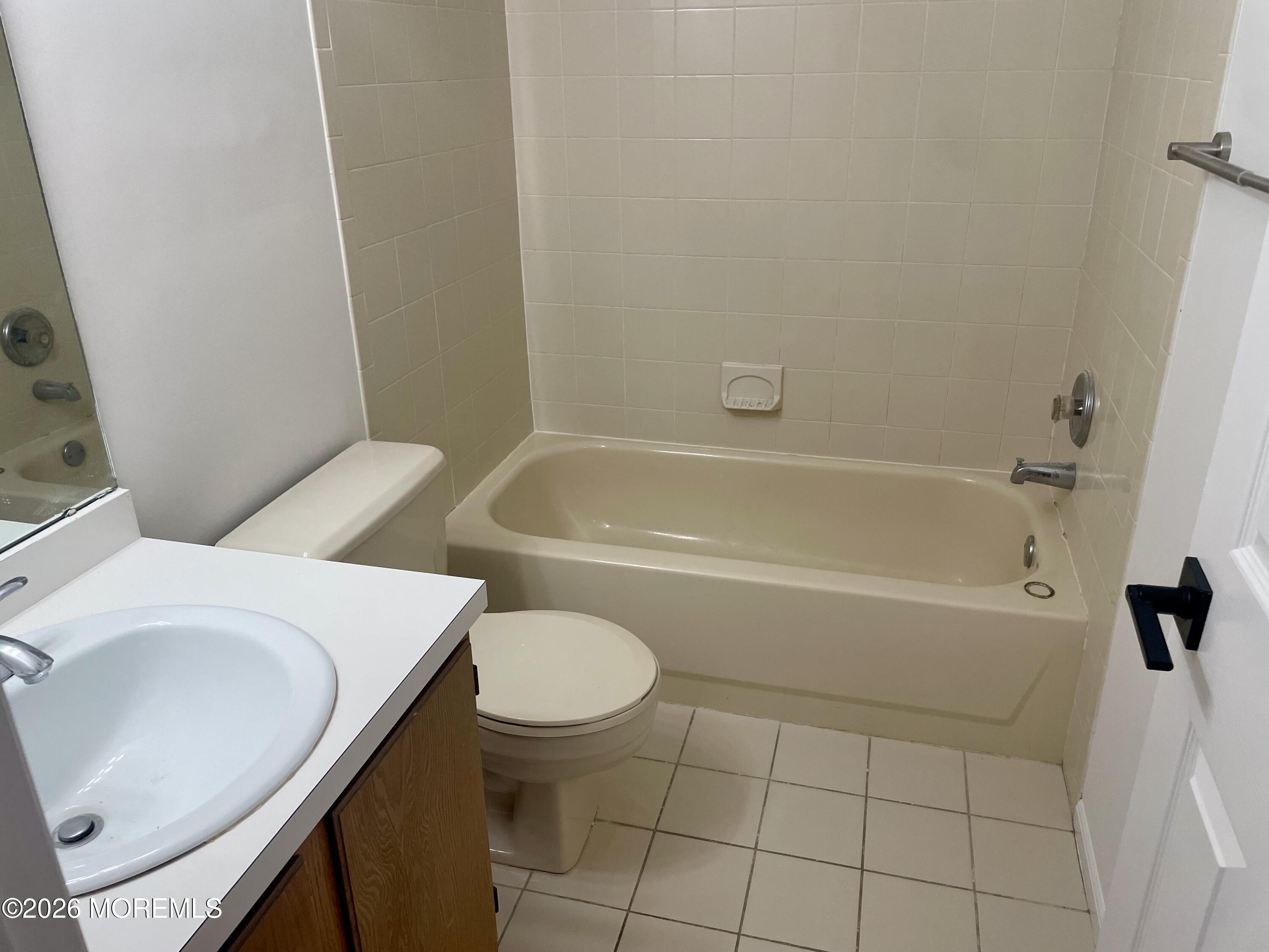 44 Racquet Road Wall, NJ 07719 - Photo 26 of 33 IMG_1572