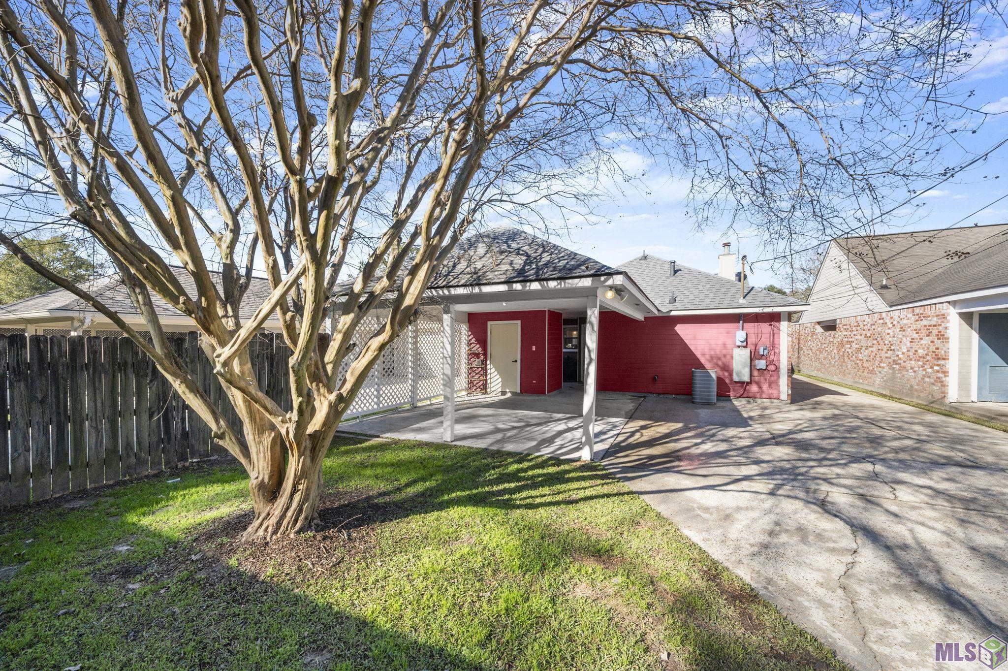 15152 Mary Elizabeth Drive Baton Rouge, LA 70816 - Photo 14 of 16