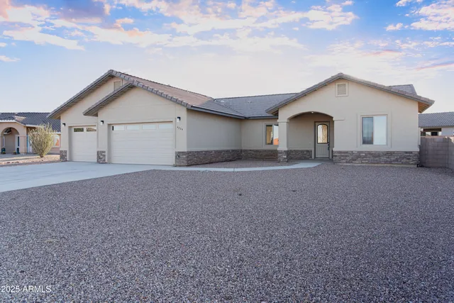 $544,900 | 4224 South Crape Myrtle Court, Sierra Vista, AZ 85650