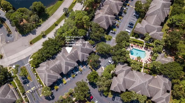 $2,050 | 2250 Portofino Place, Unit 235, Palm Harbor, FL 34683