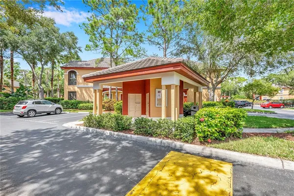 $2,050 | 2250 Portofino Place, Unit 235, Palm Harbor, FL 34683