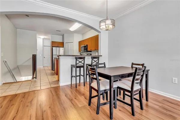 $2,050 | 2250 Portofino Place, Unit 235, Palm Harbor, FL 34683