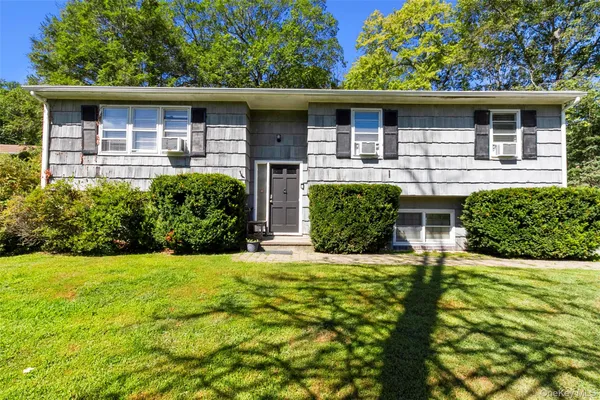 $540,000 | 137 Dahlia Drive, Mahopac, NY 10541
