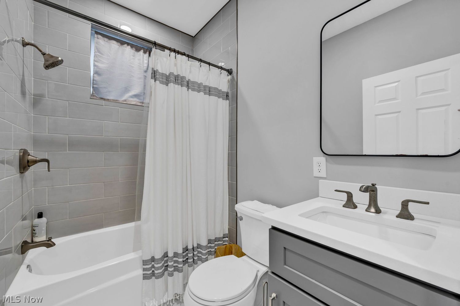 2702 Bridge Avenue Cleveland, OH 44113 - Photo 24 of 39