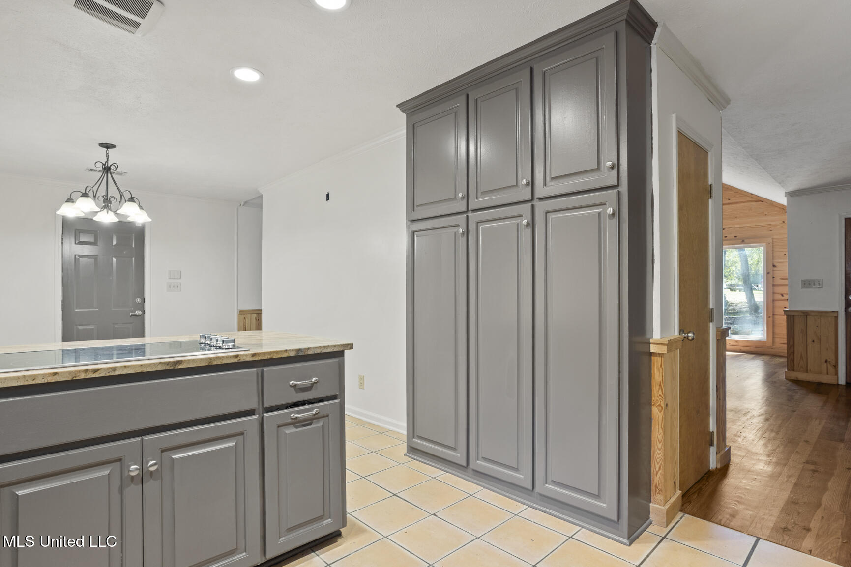 279 Rocky Hill Road Camden, MS 39045 - Photo 15 of 72 279 Rocky Hill Rd-9