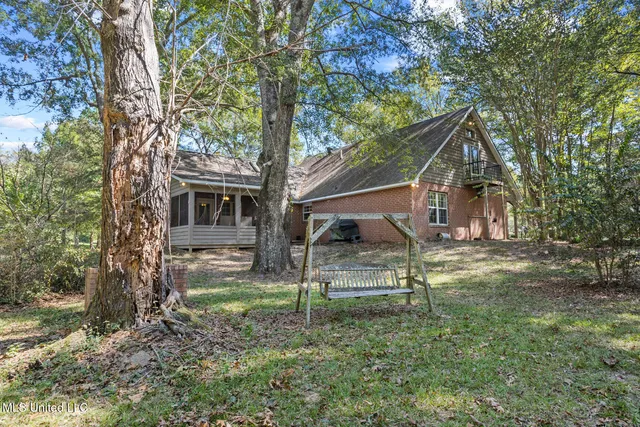 $439,000 | 279 Rocky Hill Road, Pickens, MS 39146