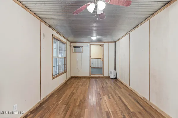 $434,500 | 279 Rocky Hill Road, Camden, MS 39045