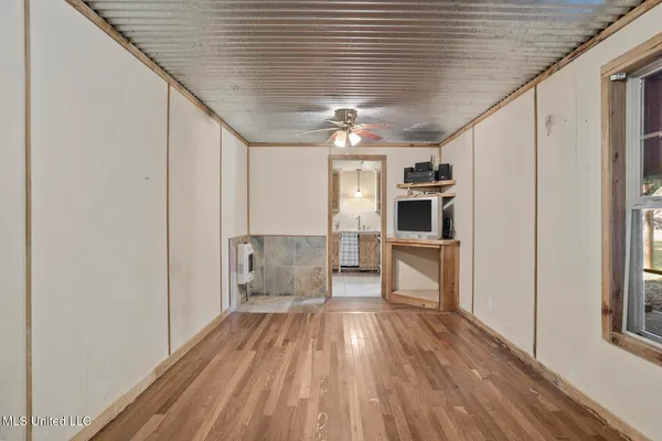 $434,500 | 279 Rocky Hill Road, Camden, MS 39045