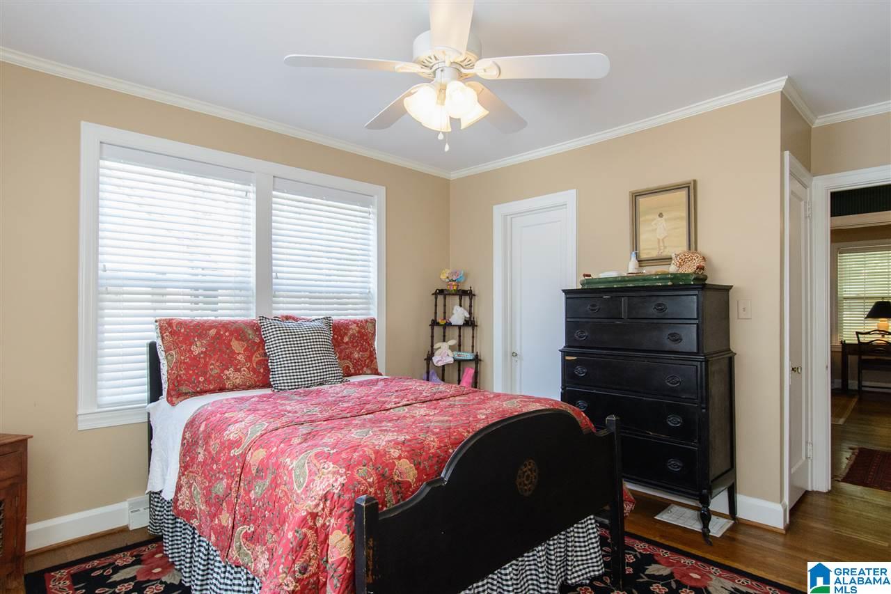 1724 Saulter Road Homewood, AL 35209 - Photo 33 of 49