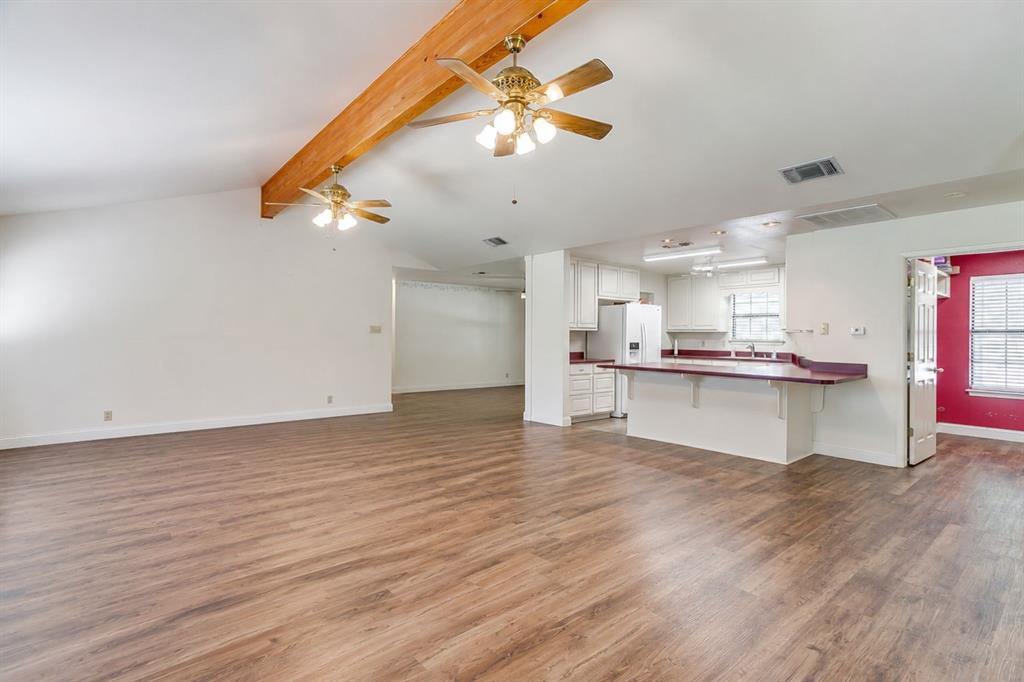 1110 Jones Road Weatherford, TX 76088 - Photo 3 of 36