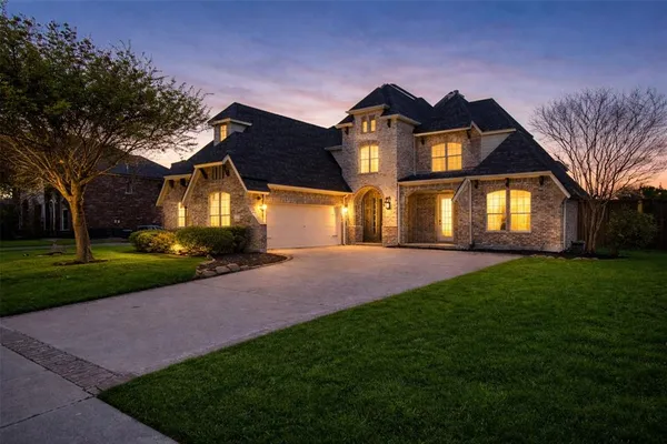 $699,000 | 830 Trail Drive, Prosper, TX 75078