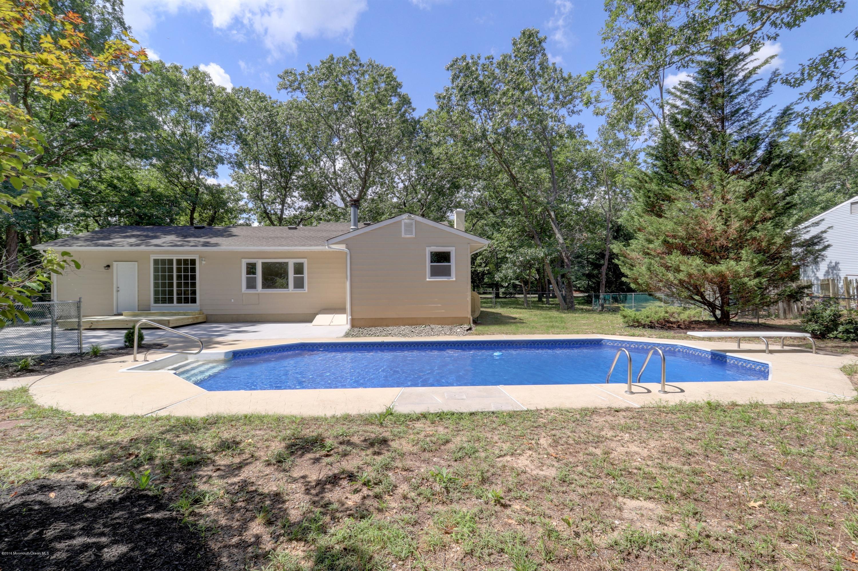 859 Toms River Road Jackson, NJ 08527 - Photo 38 of 39 039_Backyard