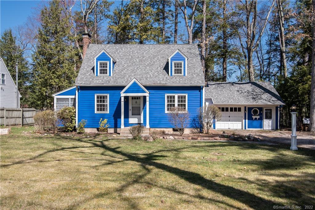 108 Farms Village Road Simsbury, CT 06070 - Photo 1 of 1