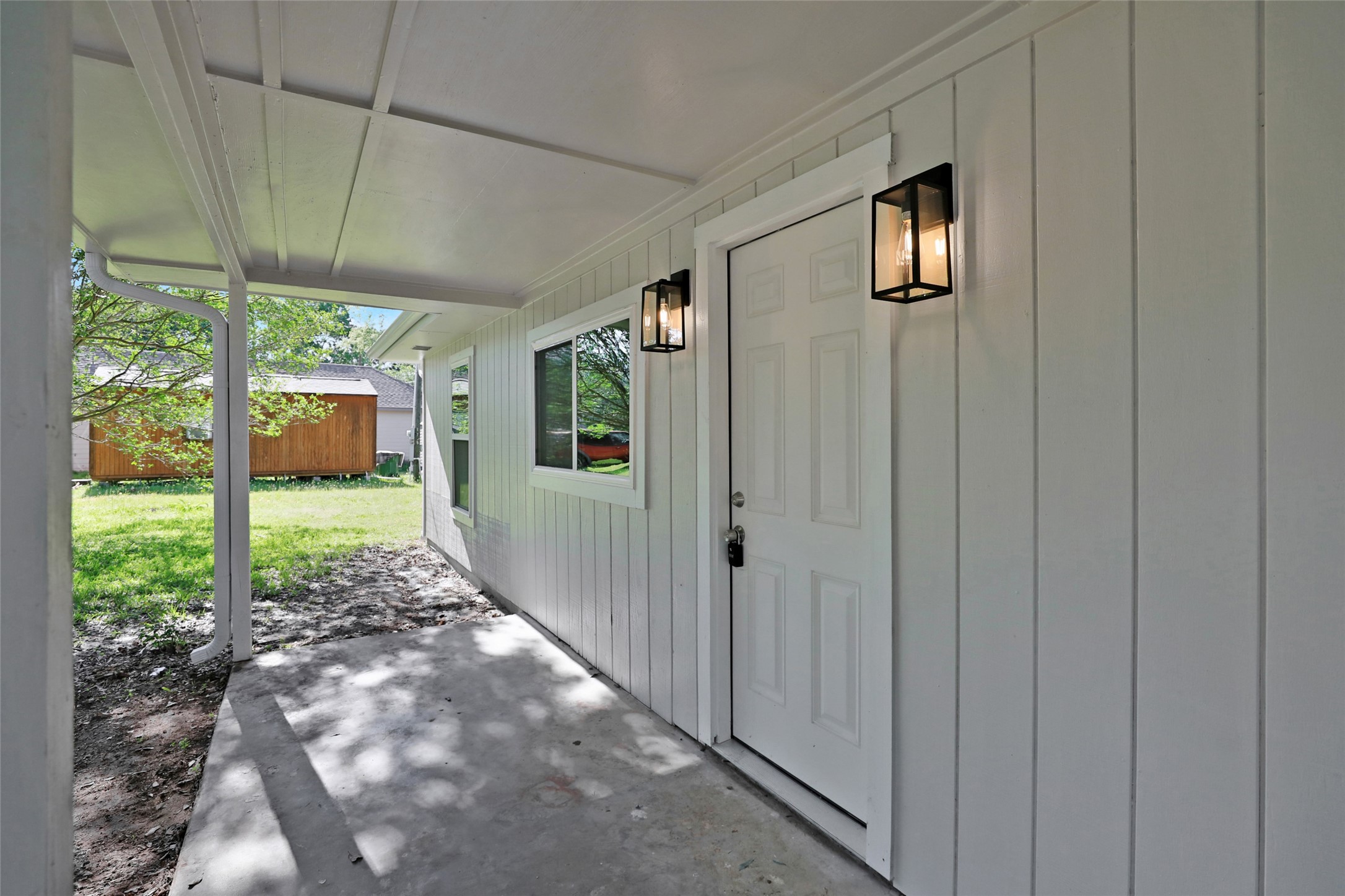 11712 White Cedar Street Willis, TX 77318 - Photo 4 of 24