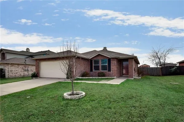 $2,200 | 1508 Flagstone Lane, Little Elm, TX 75068