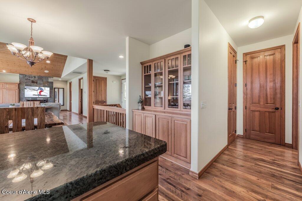 614 Granite Ridge Drive Sandpoint, ID 83864 - Photo 14 of 71 High End Finishes